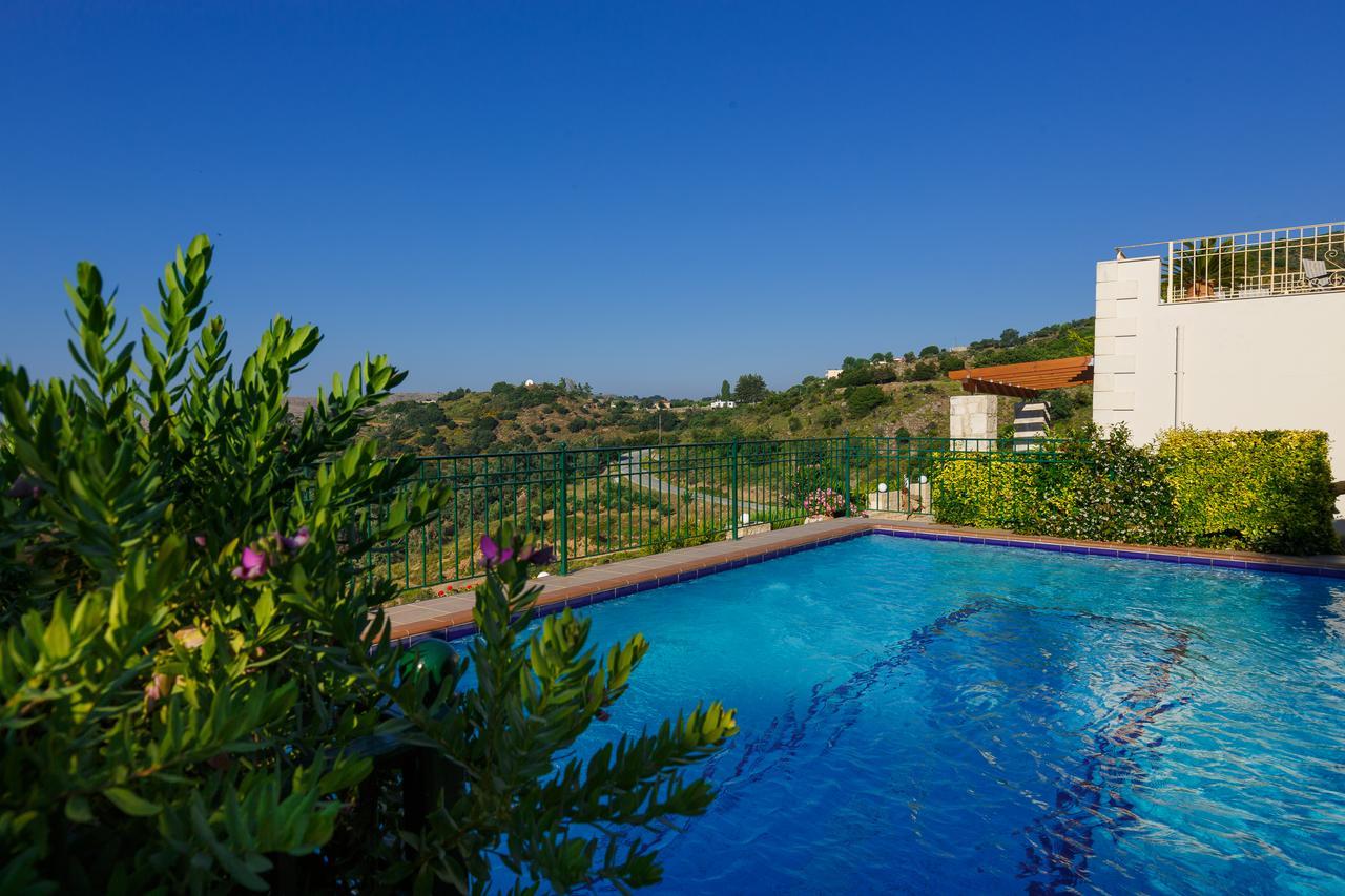 Harkia Villas Экстерьер фото