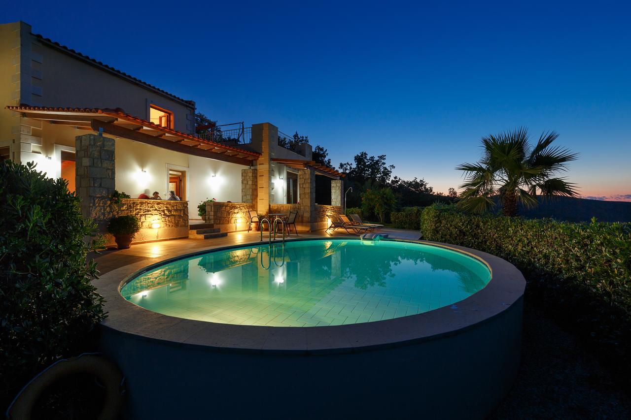 Harkia Villas Экстерьер фото